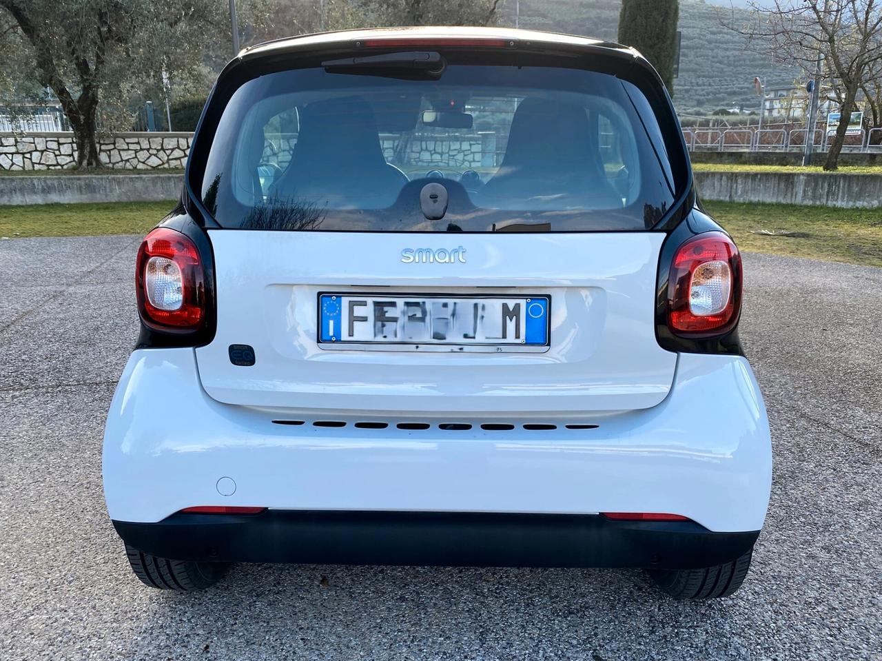 Smart ForTwo EQ Passion ... un fruscio nell'aria