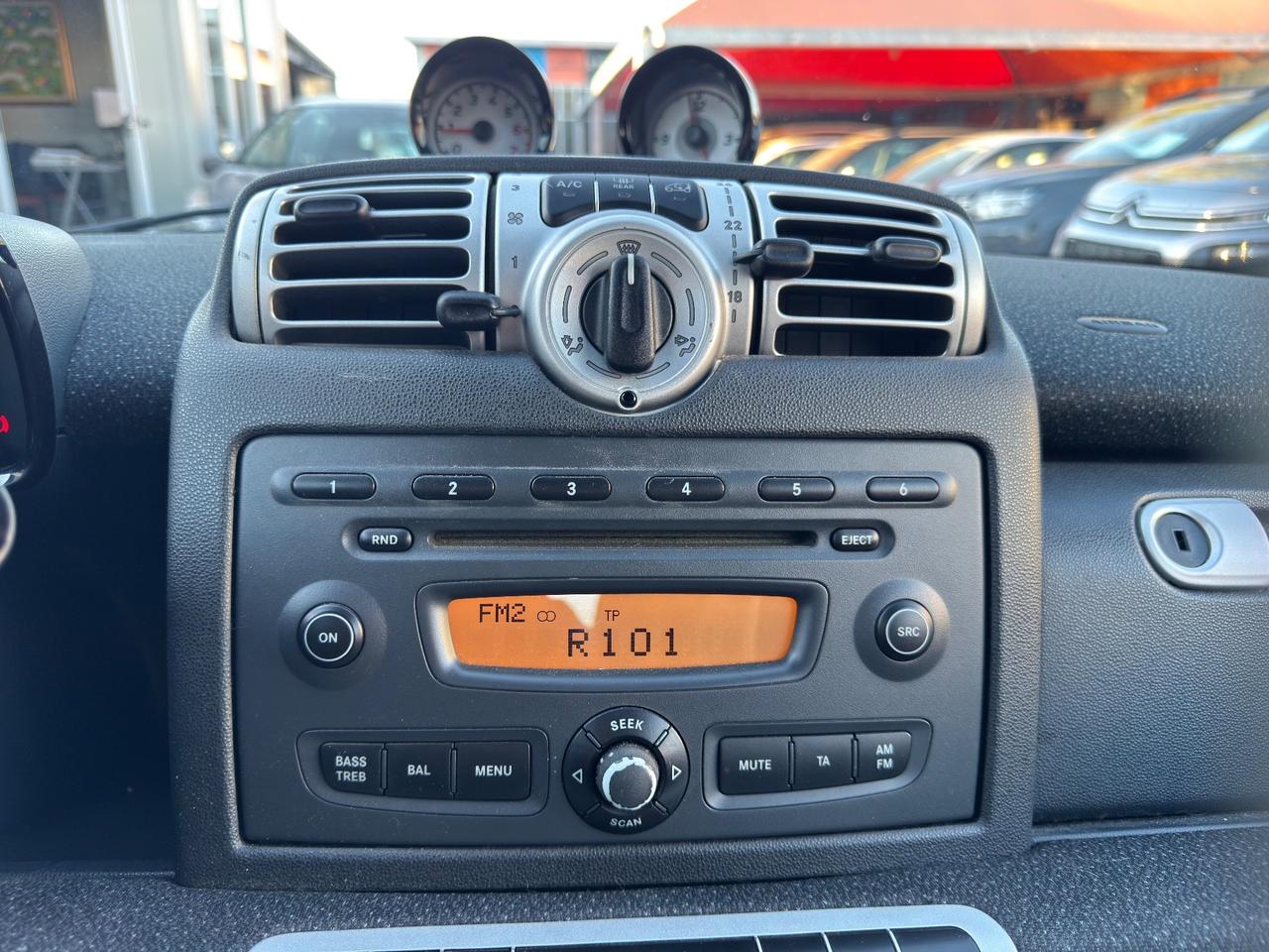 Smart ForTwo 1000 52 kW ADATTA A NEOPATENTATI coupé passion