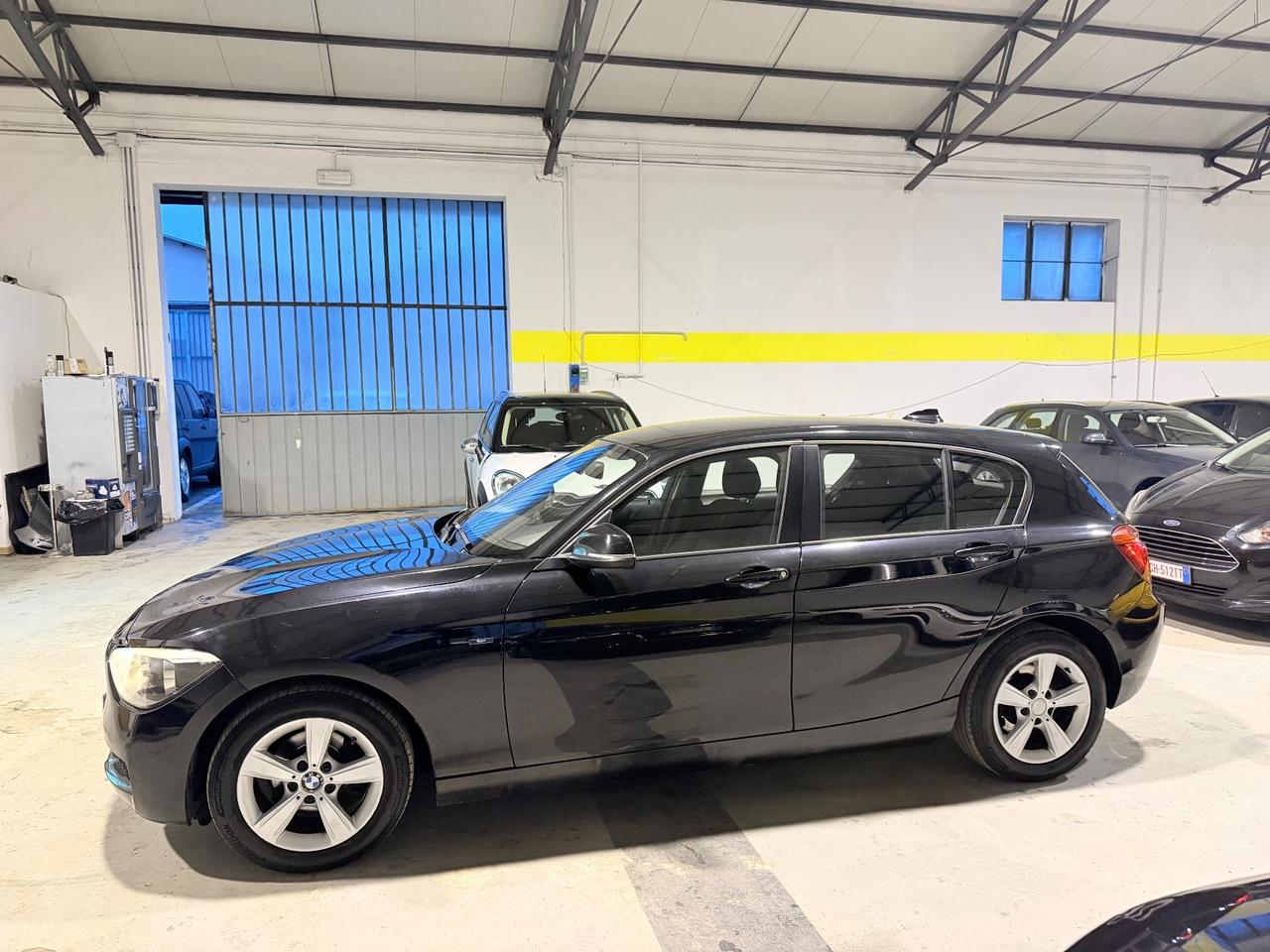 Bmw 116d 5p Dynamics Sport Automatic