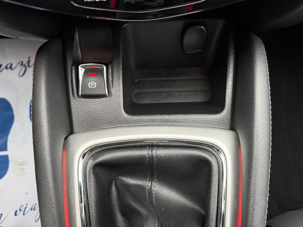 Nissan Qashqai 1.2 Benzina 115 Cv - Manuale