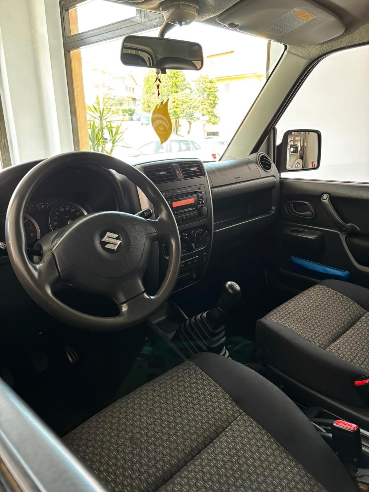 Suzuki Jimny 1.3i 16V cat 4WD JLX MAI FUORISTRA