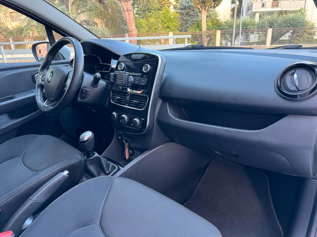 RENAULT CLIO TCe 12V 75cv GENERATION NEOPATENTATI