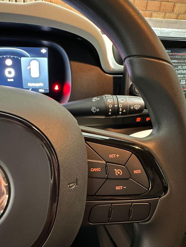 FIAT Panda New Panda 1.0 FireFly S&S Hybrid Pandina