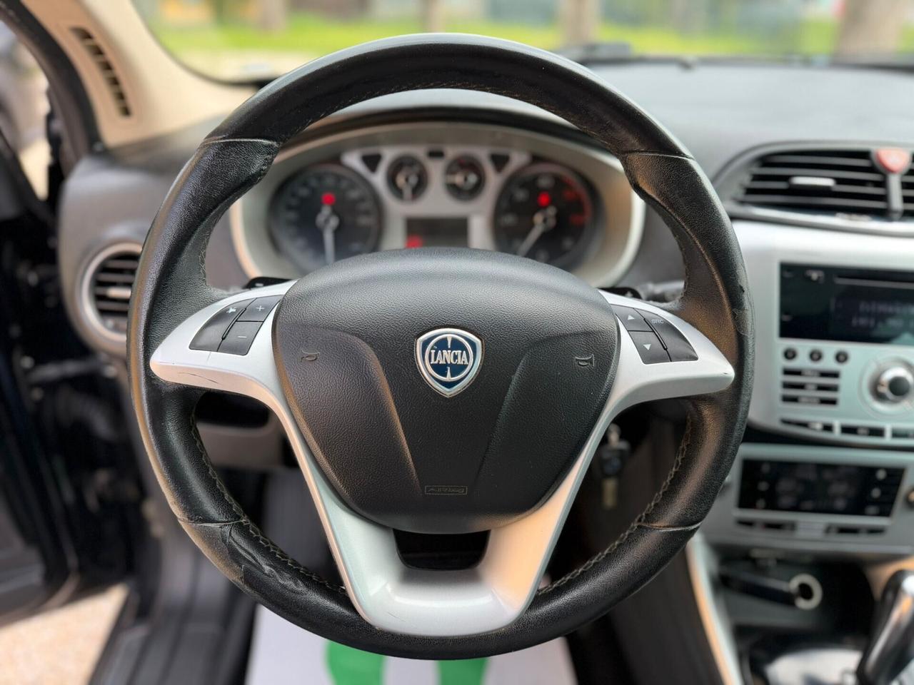 Lancia Delta 1.6 MJT Cambio Automatico Neopatentati Ok Ztl