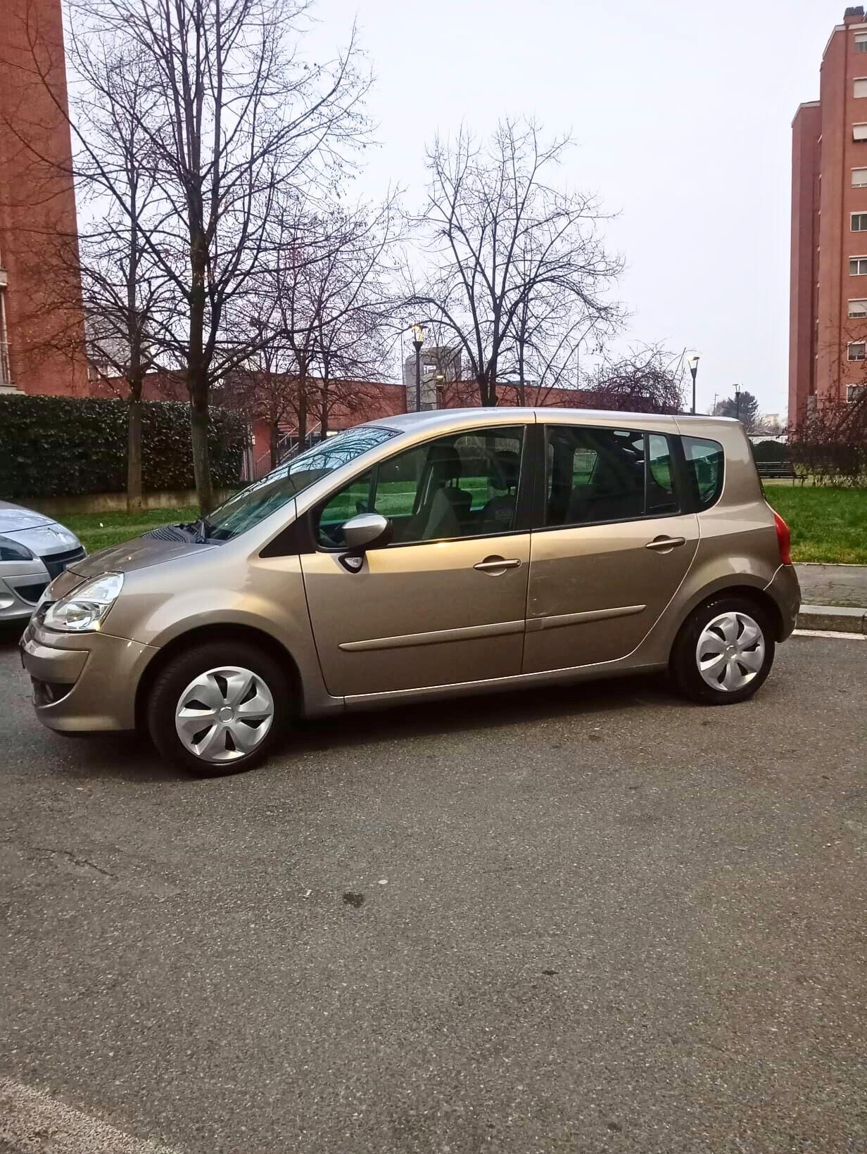 Renault Modus Grand 1.2 16V GPL Dynamique