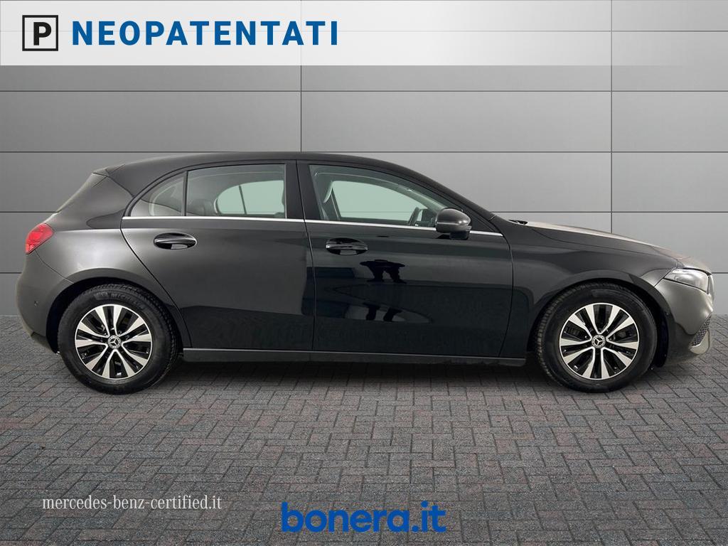 Mercedes Classe A 180 180 D Advanced 8G-DCT