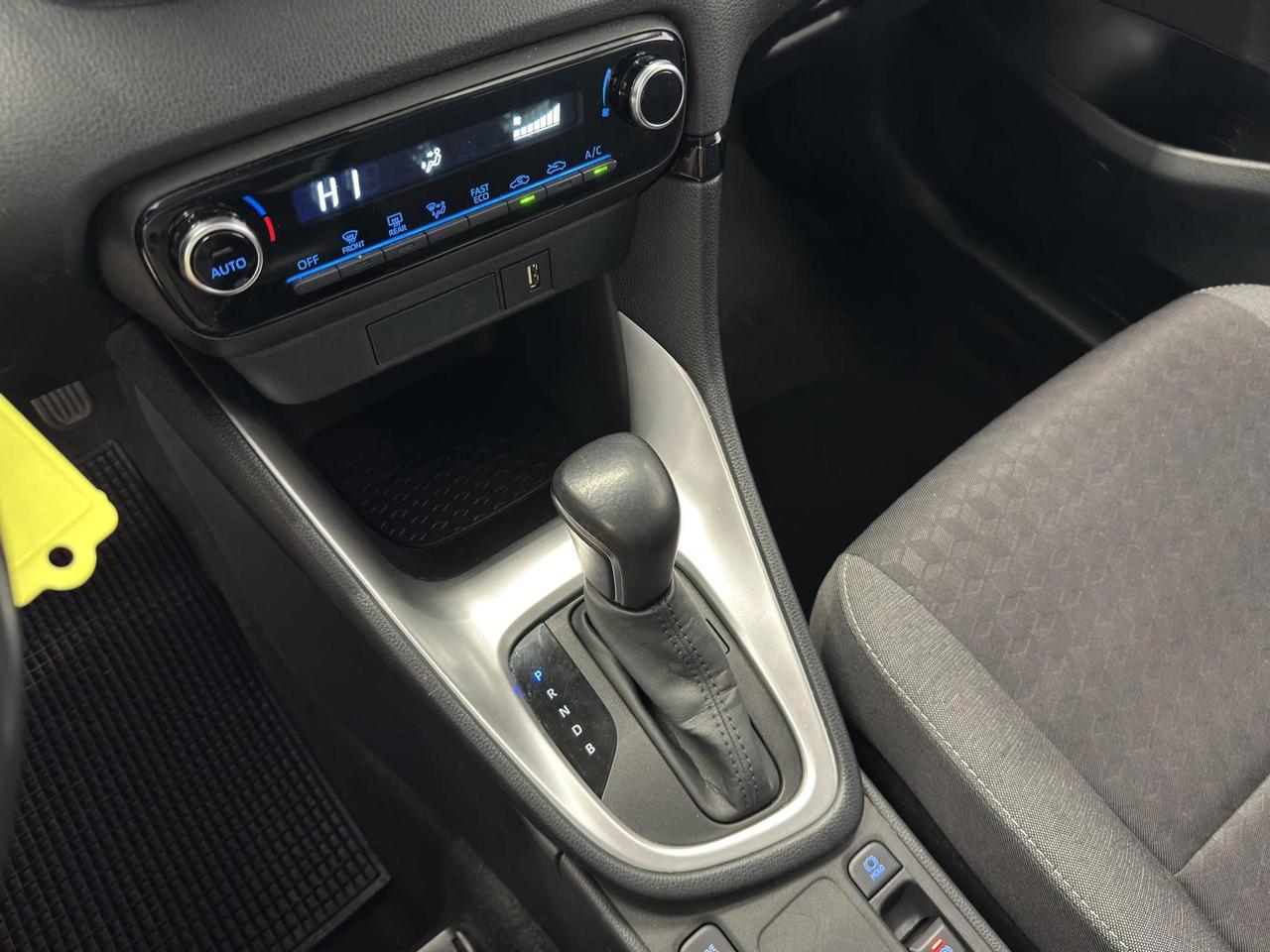 Toyota Yaris 1.5h Active