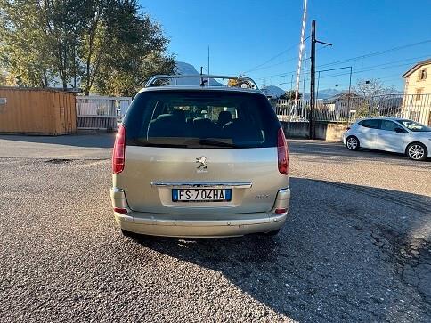 Peugeot 807 2.0 HDi FAP Norwest Mix