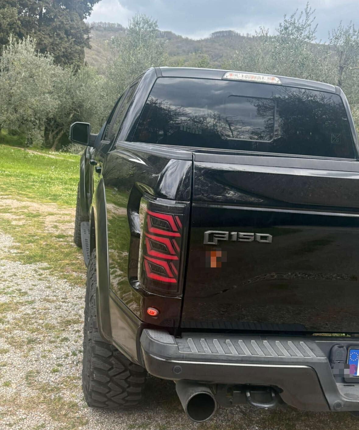 Ford F-150 Raptor SVT