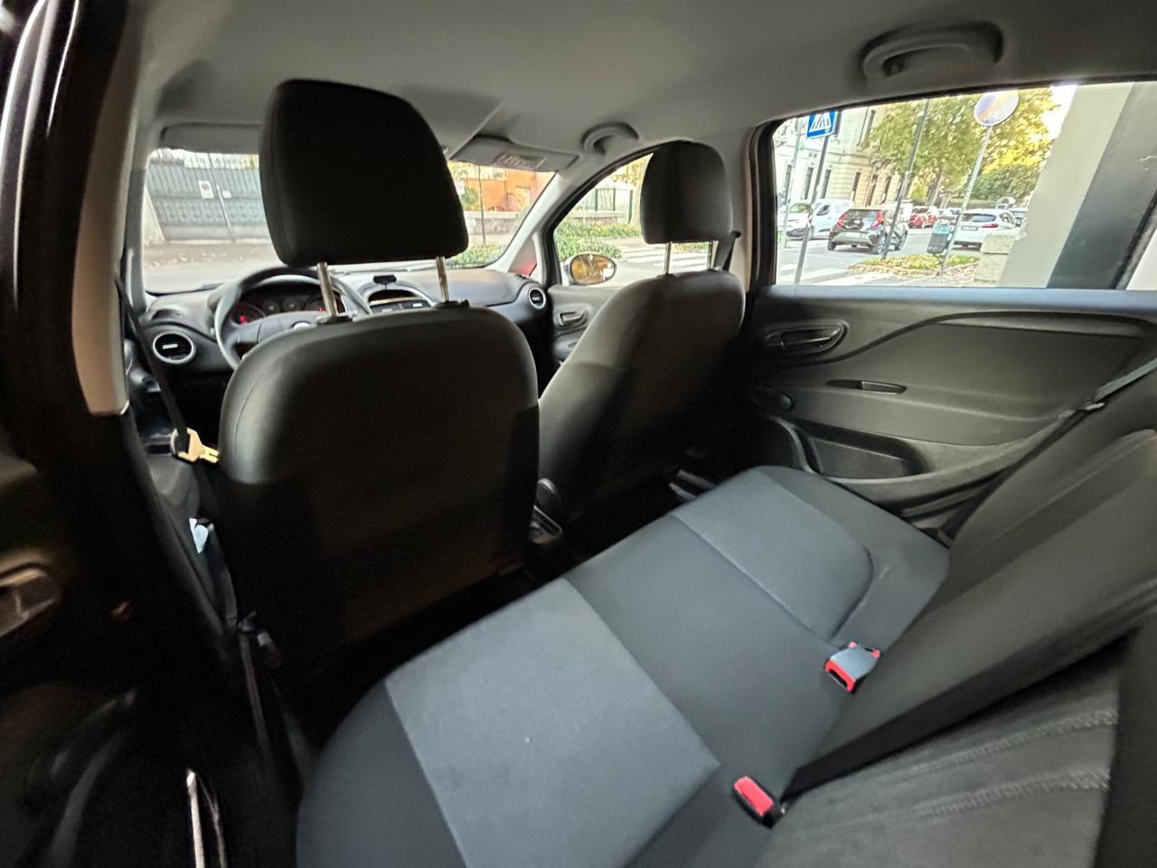 Fiat Punto 1.2 69cv Lounge 5p EURO 6 - 95.000KM!!!