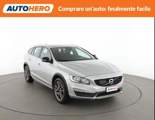 VOLVO V60 Cross Country D3