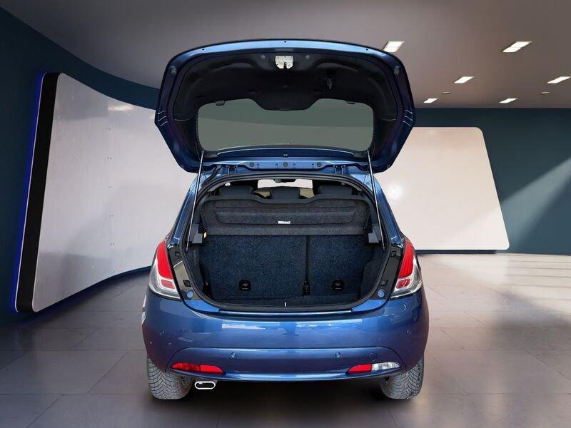 Lancia Ypsilon III 2021 1.0 firefly hybrid Gold Plus s&s 70cv 5p.ti