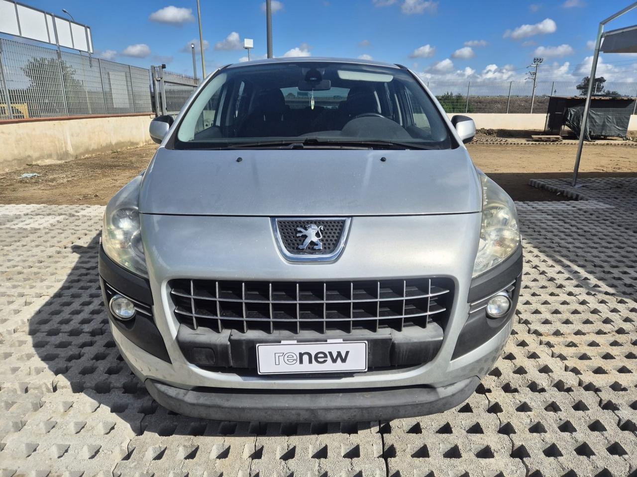 Peugeot 3008 2.0 HDi 150CV Business