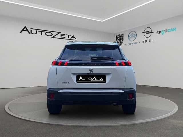Peugeot 2008 BlueHDi 110 S&S Allure Pack