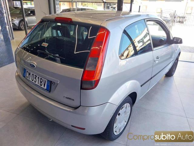 FORD Fiesta 1.2 16V 3p. Zetec