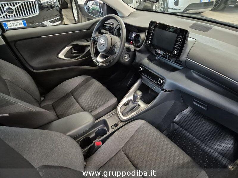Toyota Yaris IV 2020 1.5h Trend