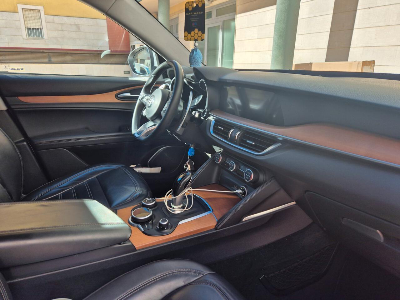 Alfa Romeo Stelvio 2.2 Turbodiesel 210 CV AT8 Q4 Super