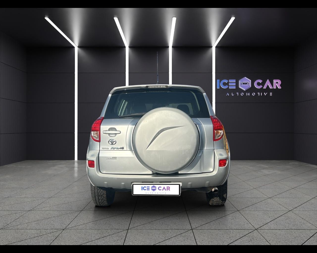 TOYOTA RAV4 3ª serie - RAV4 2.2 D-4D 136 CV