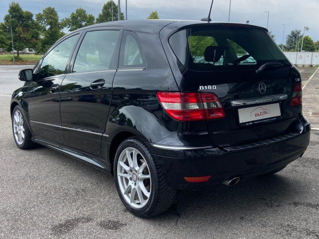 MERCEDES-BENZ B 180 CDI Sport