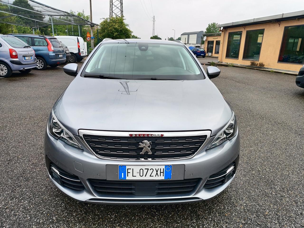 Peugeot 308 PureTech Turbo 130 S&S SW Allure
