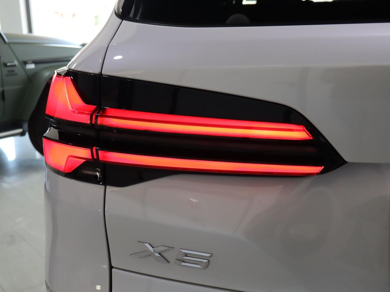 Bmw X5 M Sport Pro 30 d MHEV #11060