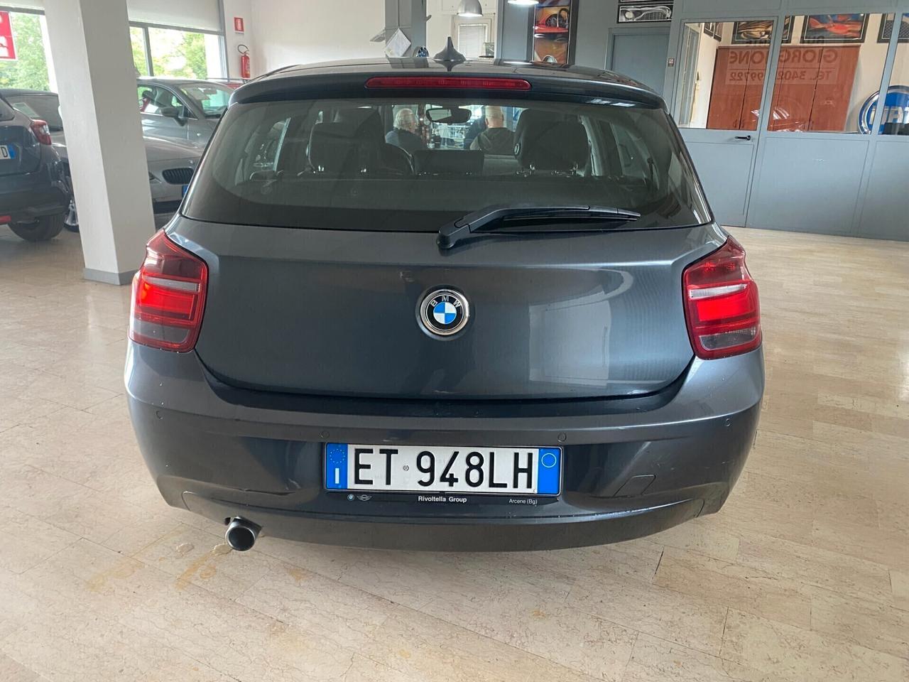 Bmw 114 114d 5p. Unique