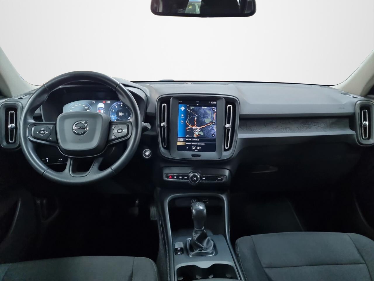 Volvo XC40 T2 Momentum Core