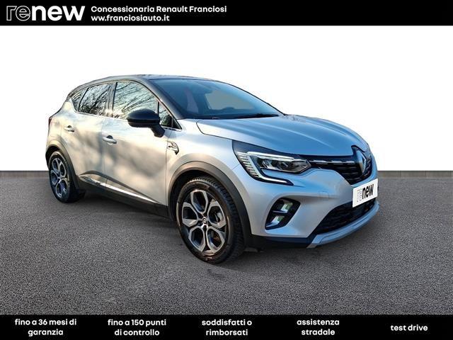 RENAULT Captur E-TECH Hybrid 145 FAST TRACK 2023