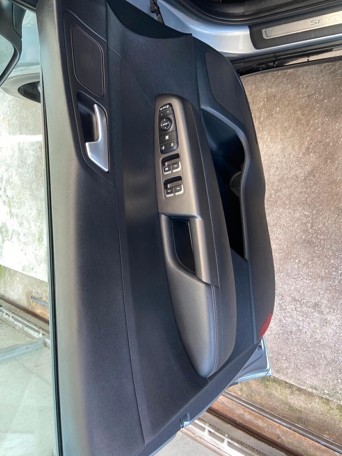 Kia Sportage 1.6 CRDI 136 CV 2WD Mild Hybrid Black Edition