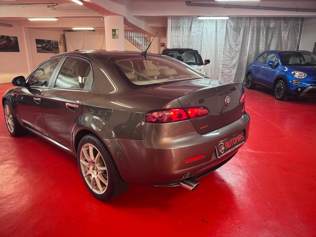 Alfa Romeo 159 1.9 JTDm 16V Exclusive