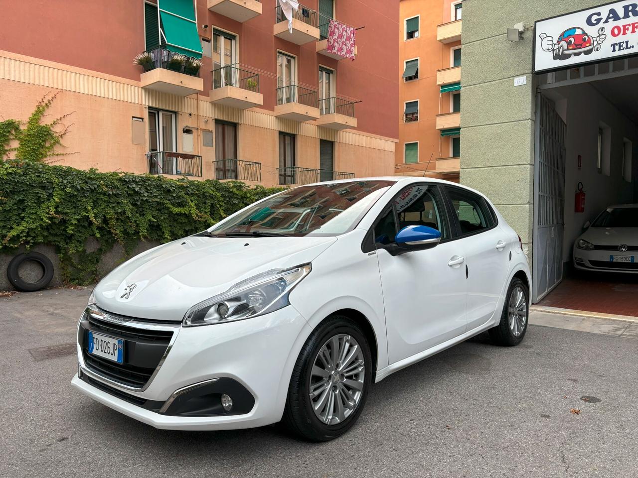 Peugeot 208 BlueHDi 75 5 porte Active