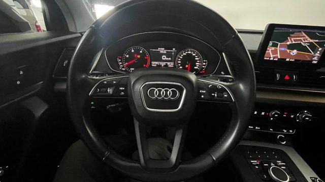 AUDI Q5 35 TDI quattro S tronic Business Sport