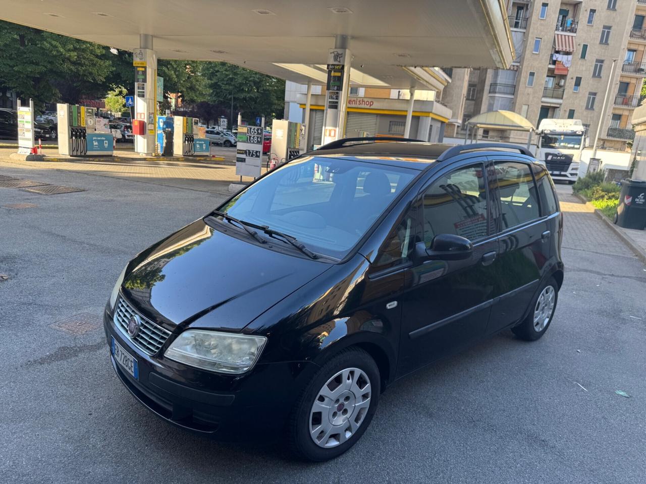 Fiat Idea 1.4 BlackEnergy GPL