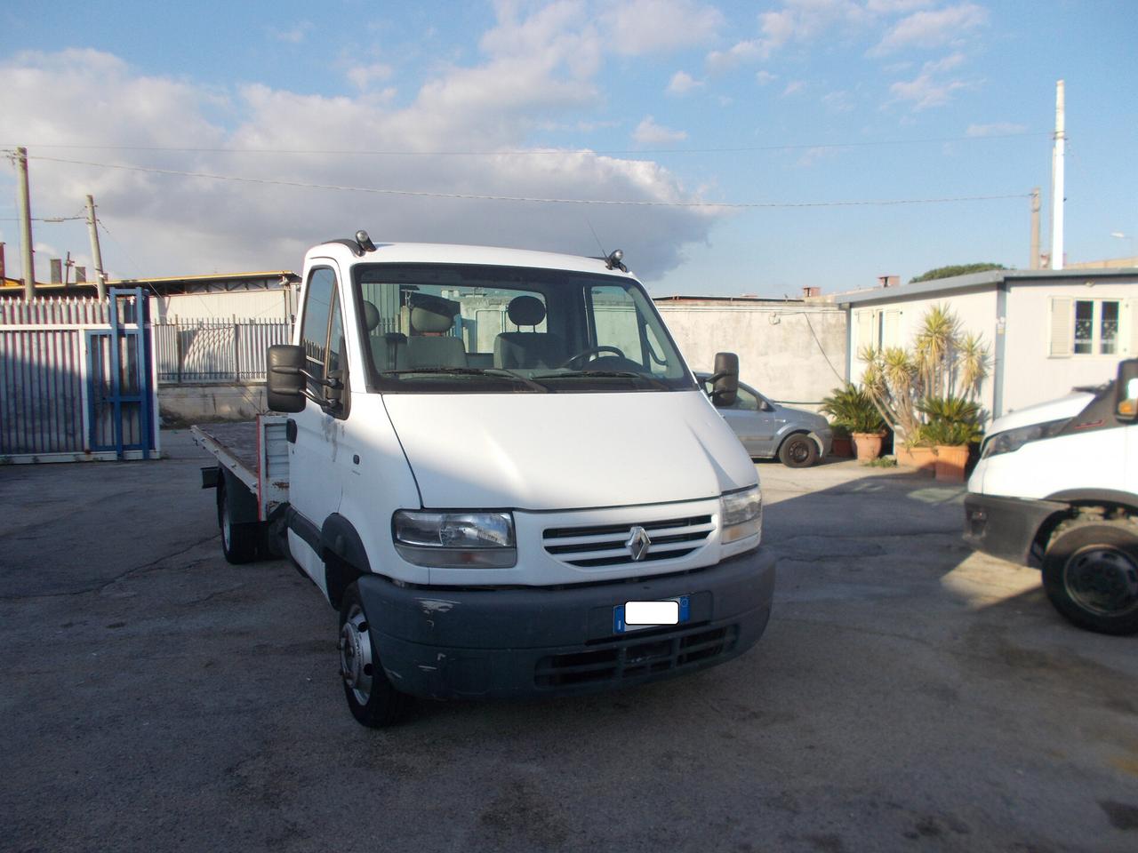 iveco renault anno 2004 con pianale