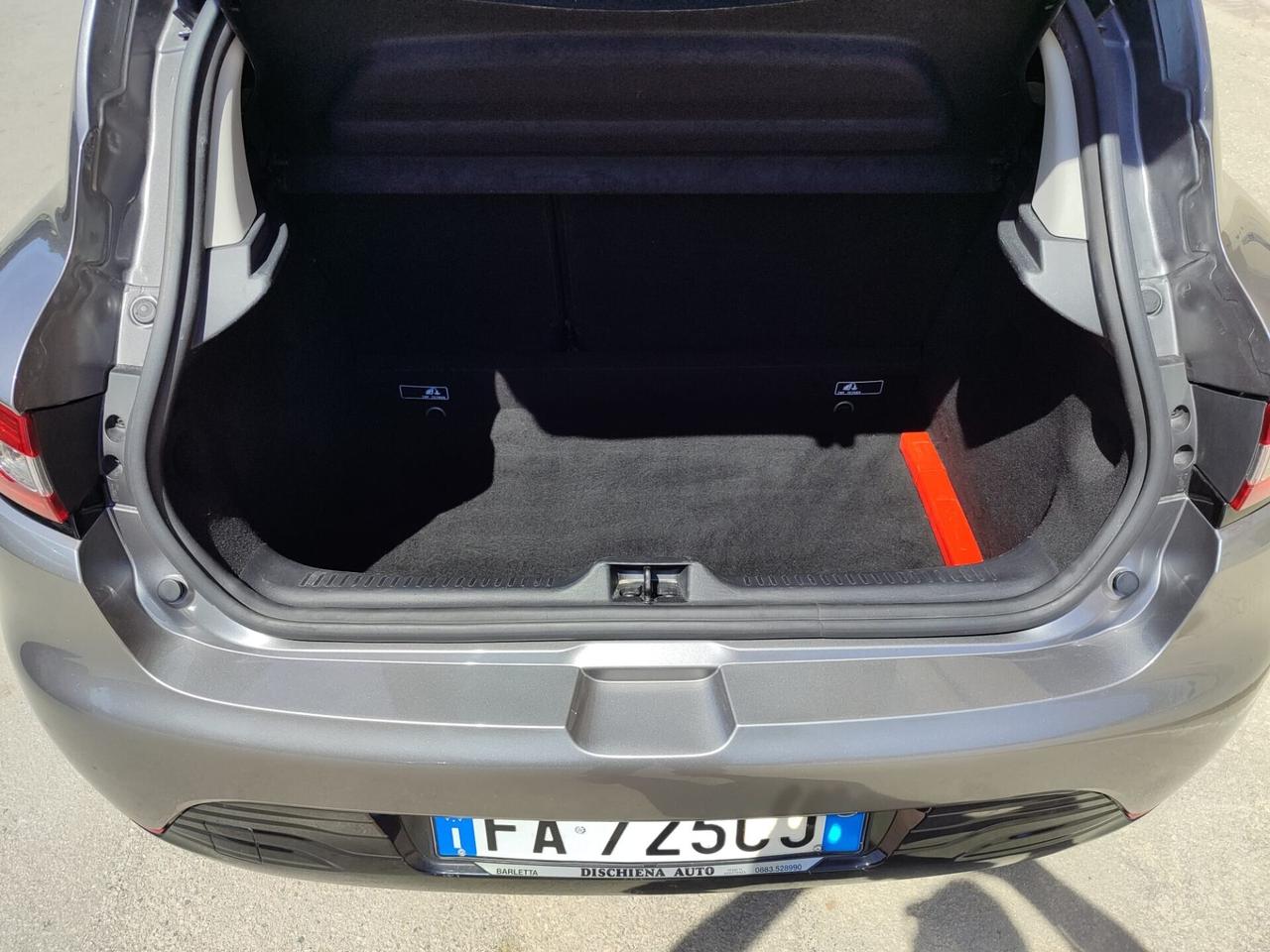 Renault Clio 1.5 dCi 8V 75CV 2015 PRONTA CONSEGNA!