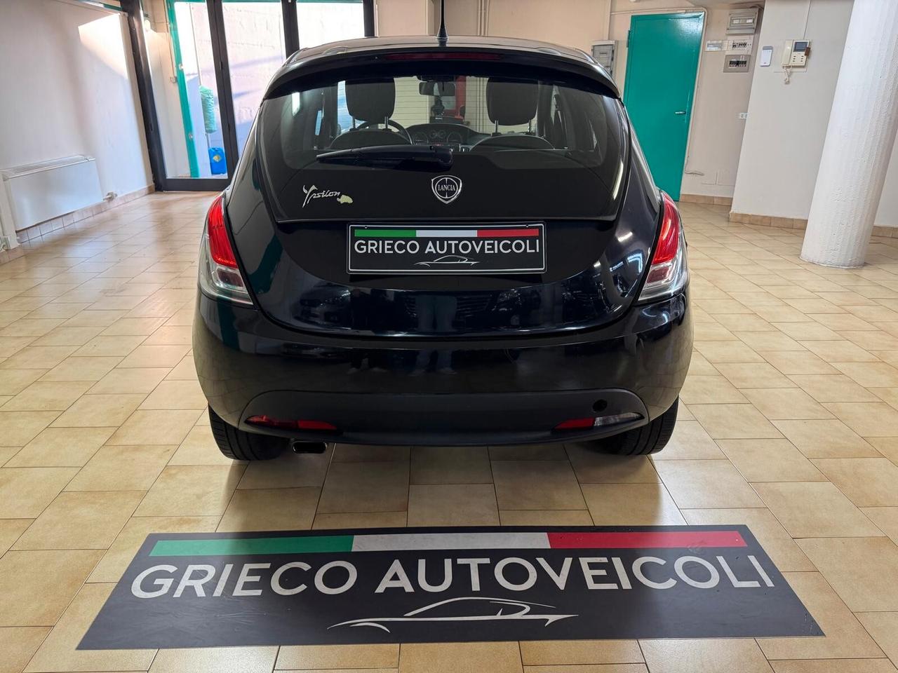 Lancia Ypsilon 1.2 69 CV 5 porte GPL Ecochic Gold