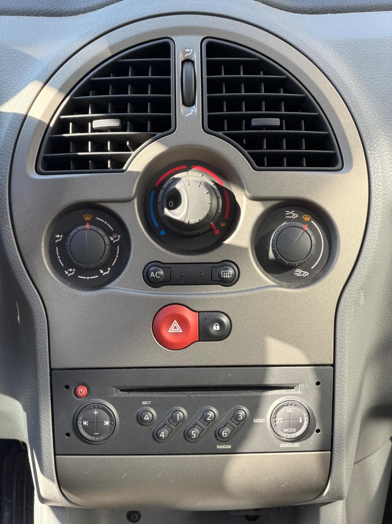 Renault Modus 1.2 - Neopatentati-Garanzia