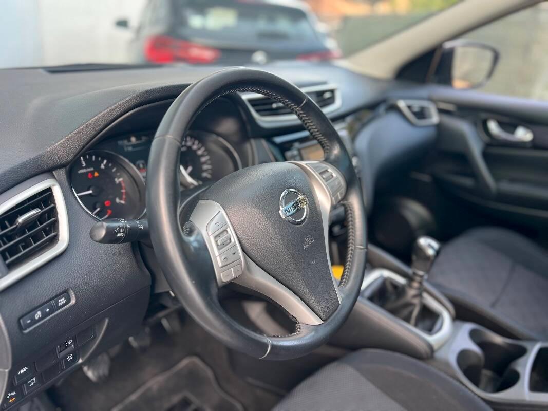 Nissan Qashqai 1.5 dci Tekna 110cv E6