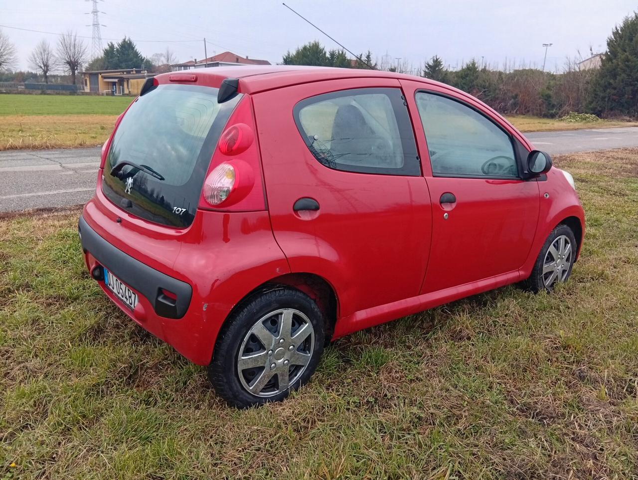 Peugeot 107 1.0 68CV 5 Porte 120.000km