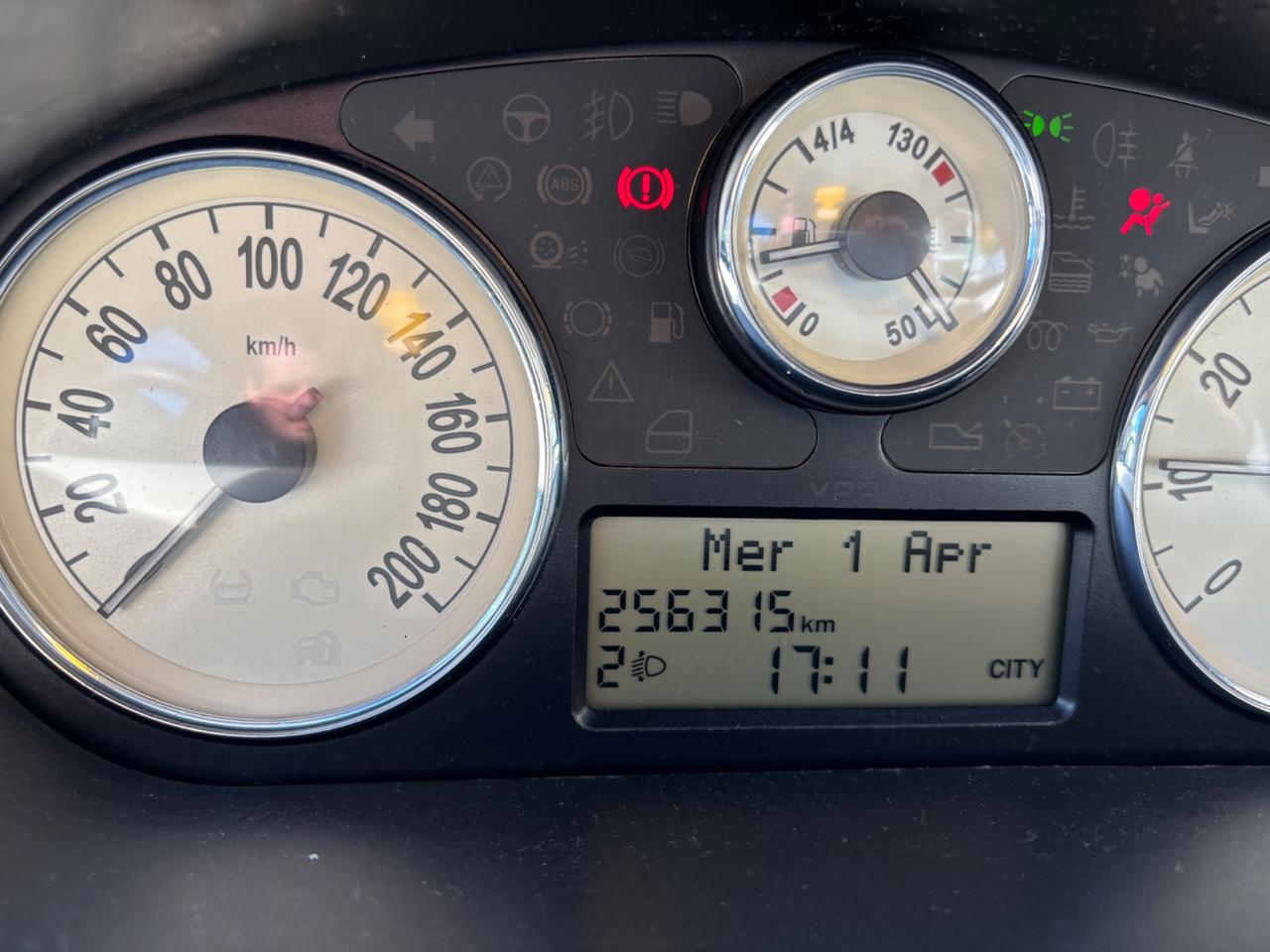 Lancia Ypsilon 1.2 Argento