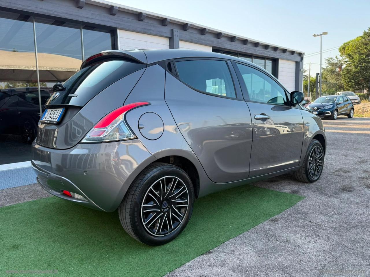 LANCIA Ypsilon 1.0 FireFly 5p.S&S Hyb. Eco Gold