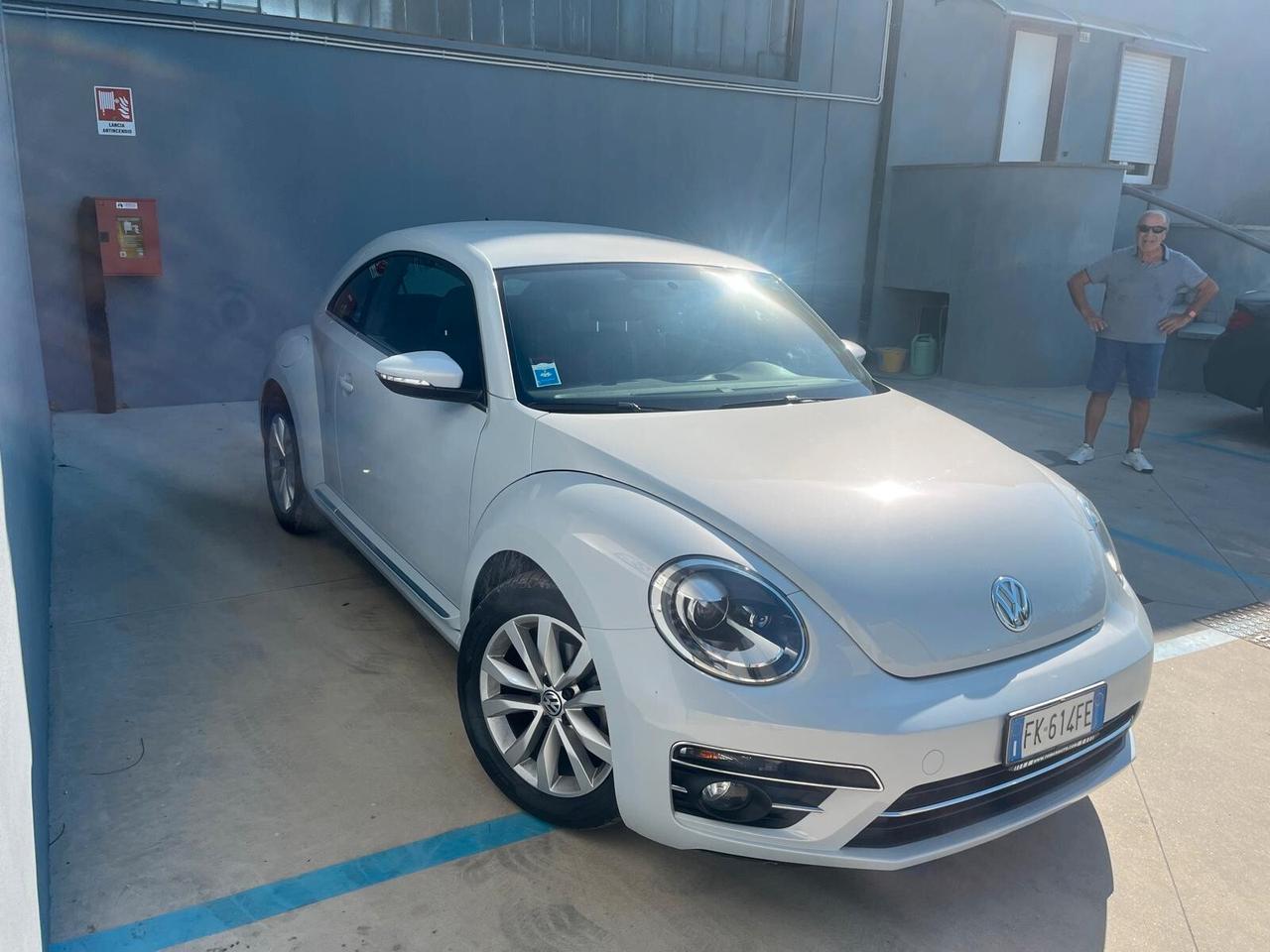 Volkswagen Maggiolino 2.0 TDI DSG Design BlueMotion Technology