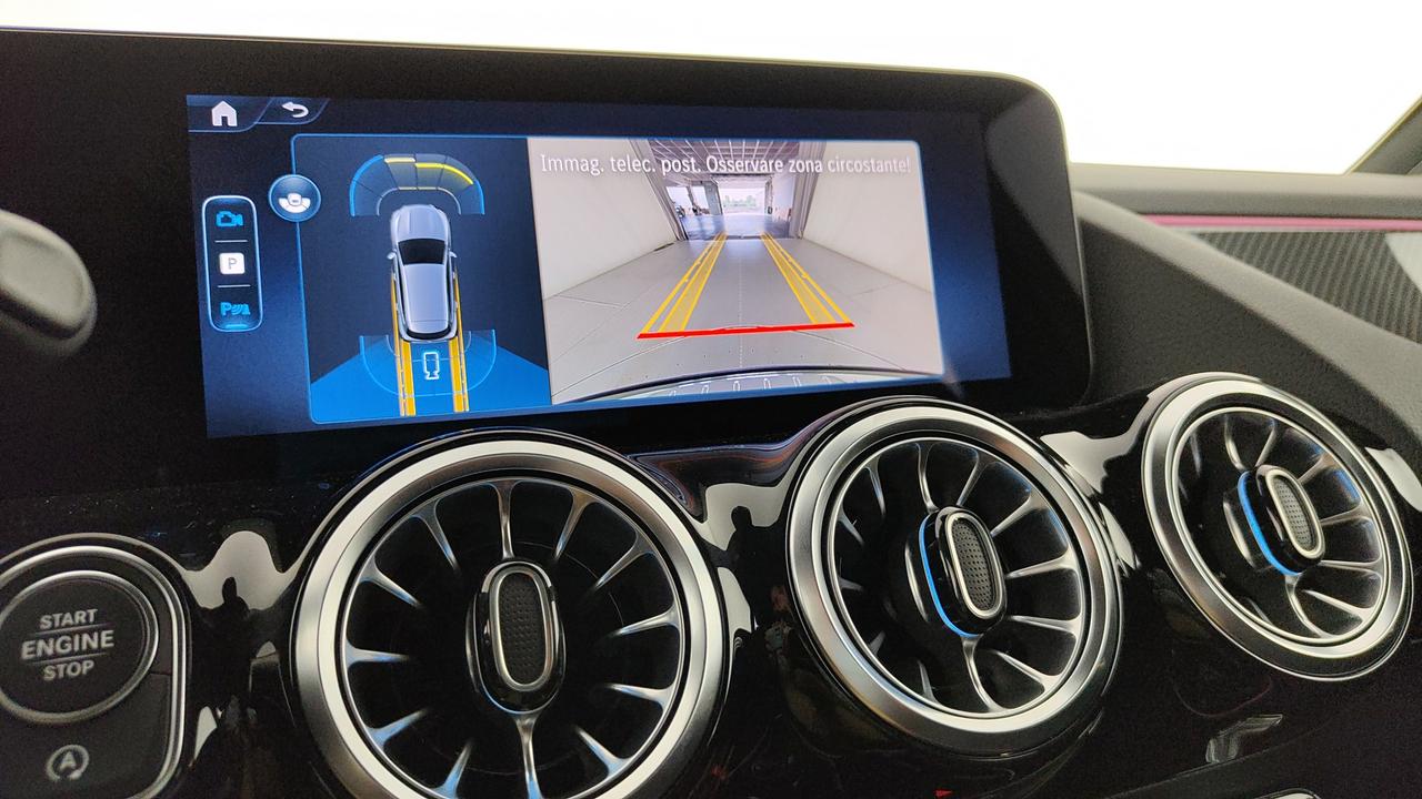 Mercedes-Benz GLA 200 d automatic