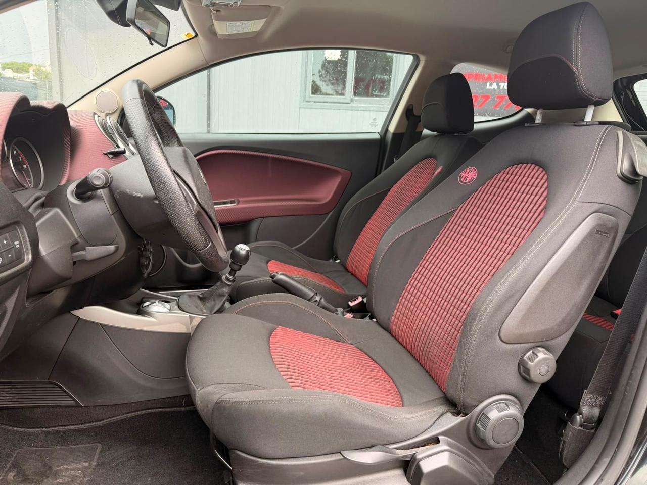 Alfa Romeo MiTo 1.4 78 CV Distinctive