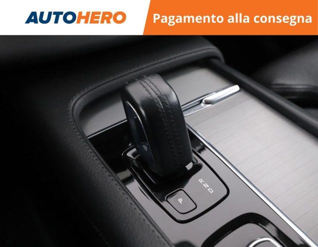 VOLVO XC90 B5 (d) AWD Geartronic 7 posti Momentum Pro