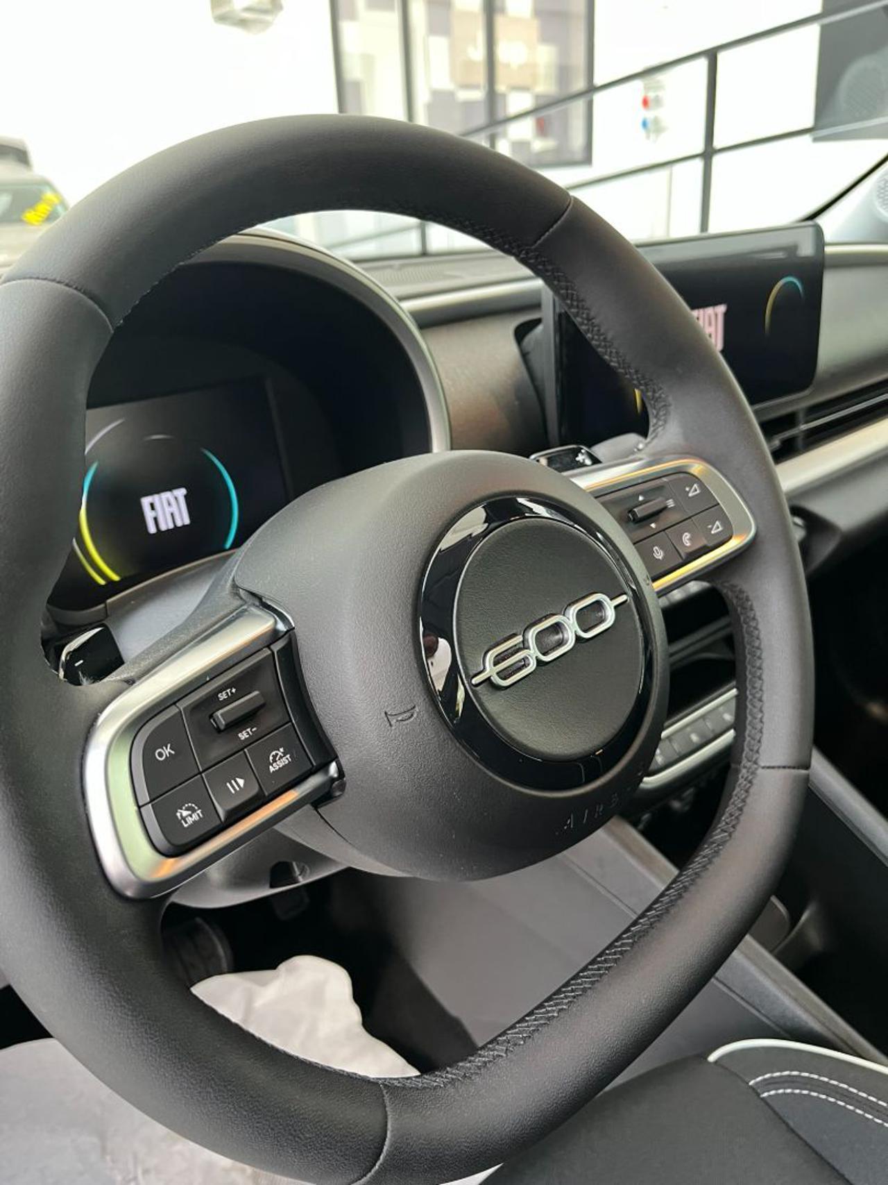 FIAT 600 (2023-->) 600 Hybrid 100 CV DCT MHEV