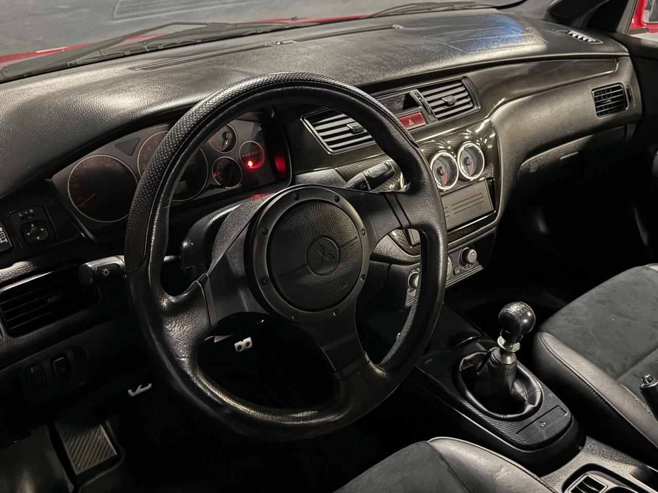 Mitsubishi Lancer Evolution 9