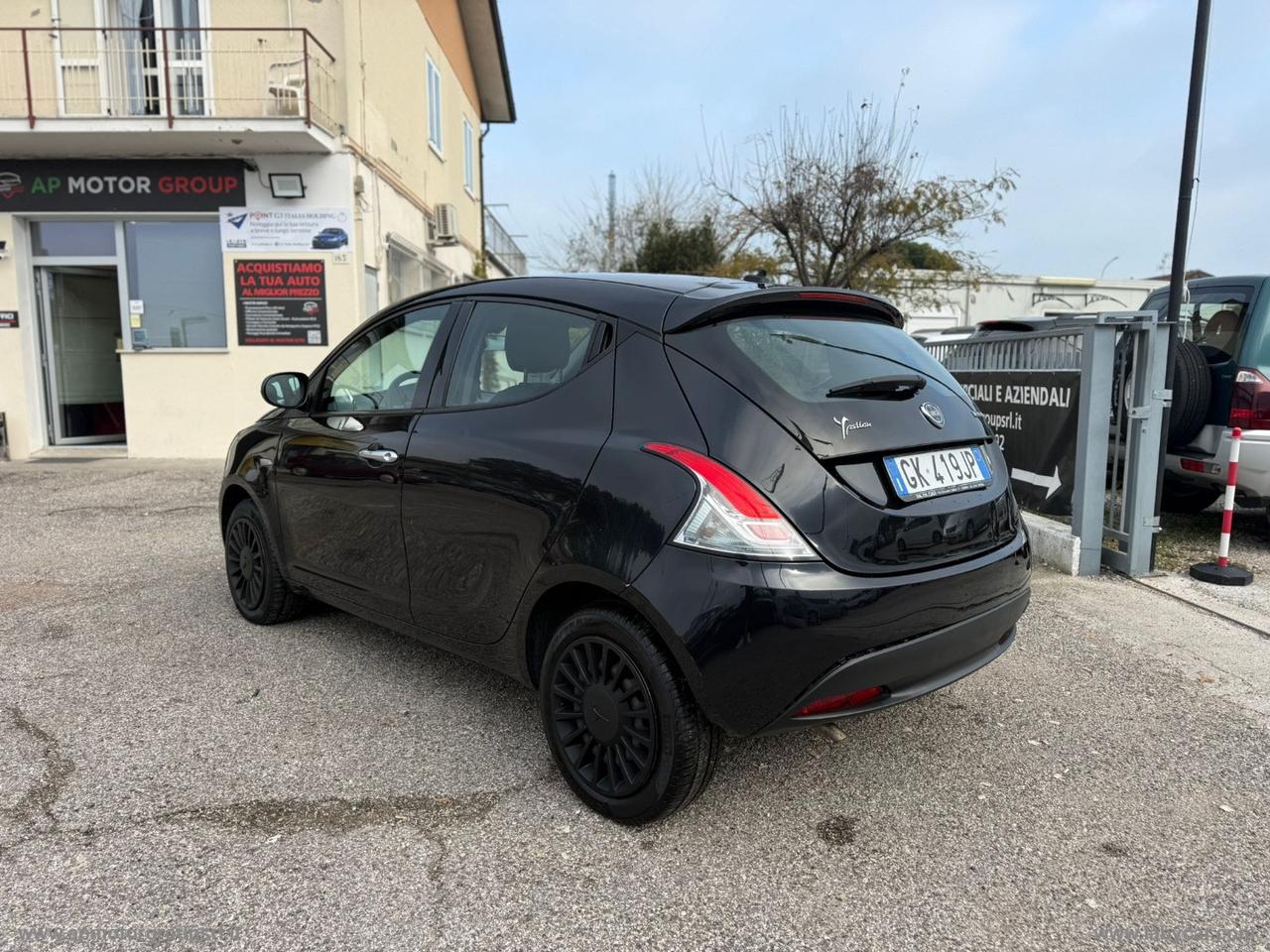 LANCIA Ypsilon 1.0 FireFly 5p.S&S Hyb. ECOCHIC HYBRID