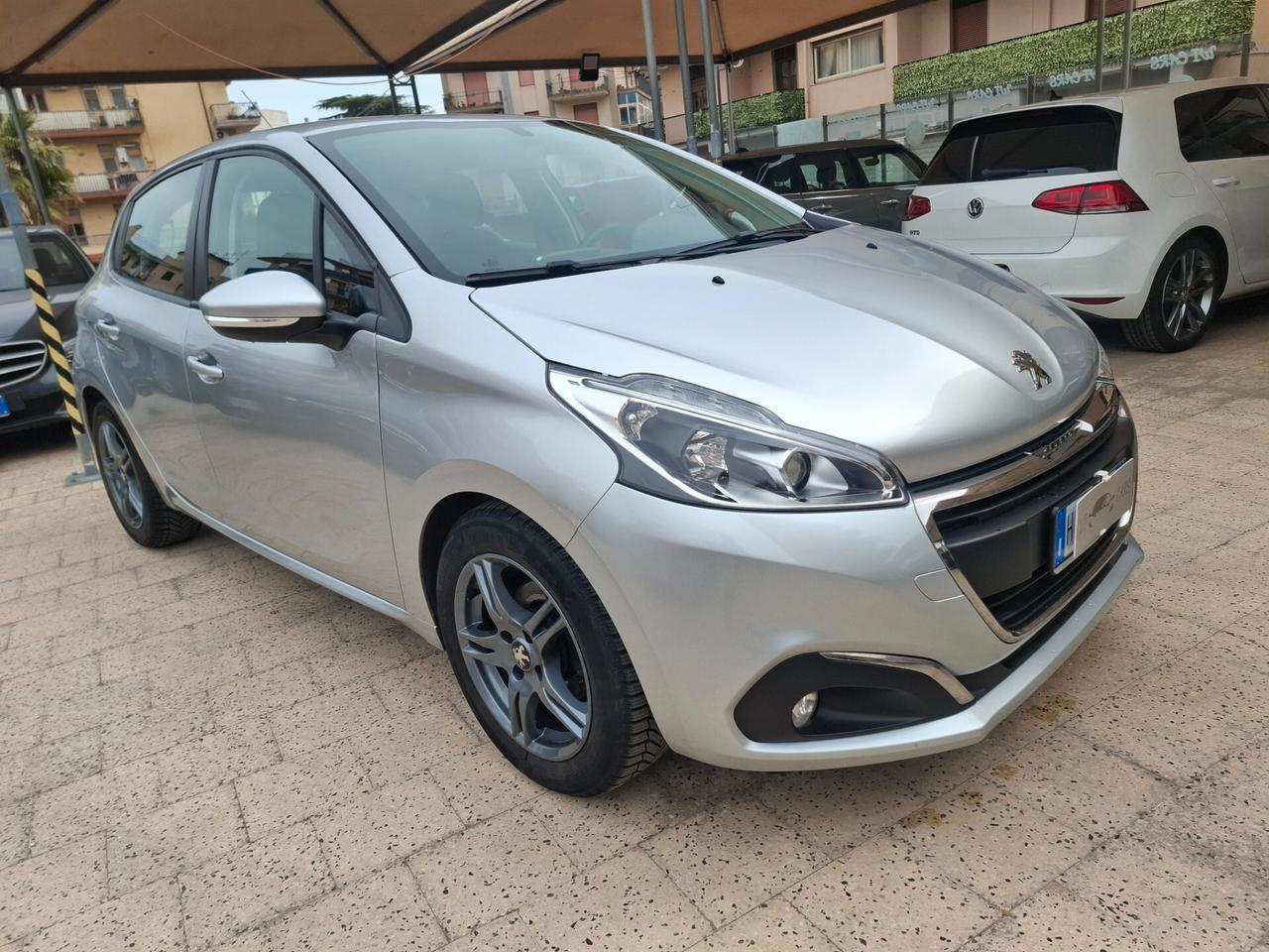 Peugeot 208 - 1.6 HDi Navi|Clima|Sensore 2017