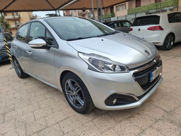 Peugeot 208 - 1.6 HDi Navi|Clima|Sensore 2017